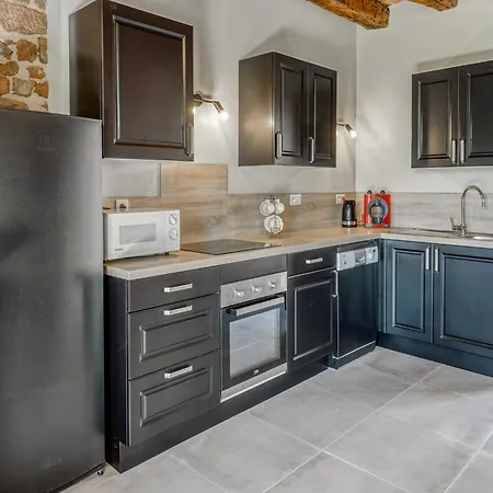 Beautiful With Pool In Teillots, Cleaning Included Teillots