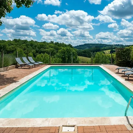 Beautiful With Pool In Teillots, Cleaning Included Holiday home